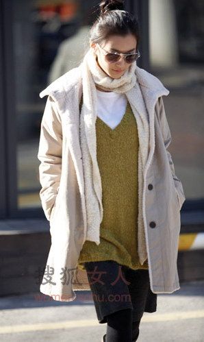 厚棉服潮流搭出潮流感 降温穿也不怕
